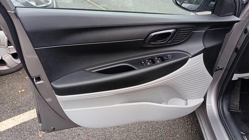 Hyundai i20 1.0 t-GDi 100 Dct7 Intuitive