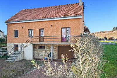Maison - 77 m² - 5 pièces