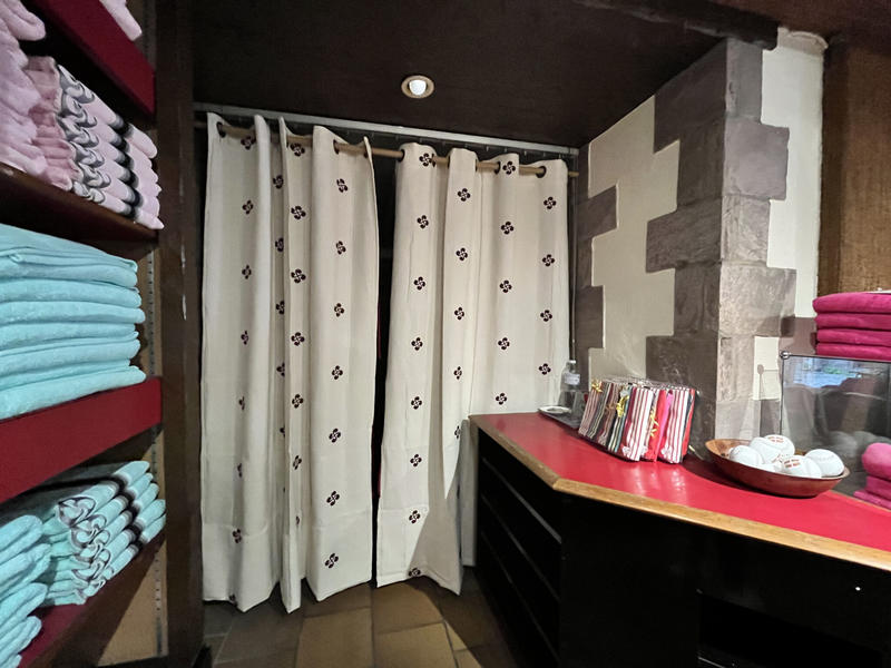 Local commercial - 61 m²