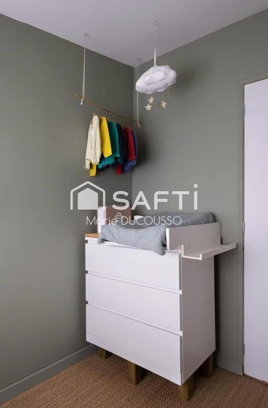 Maison - 140 m² - 5 pièces