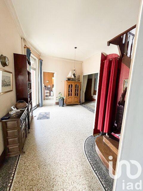 Maison - 340 m² - 11 pièces