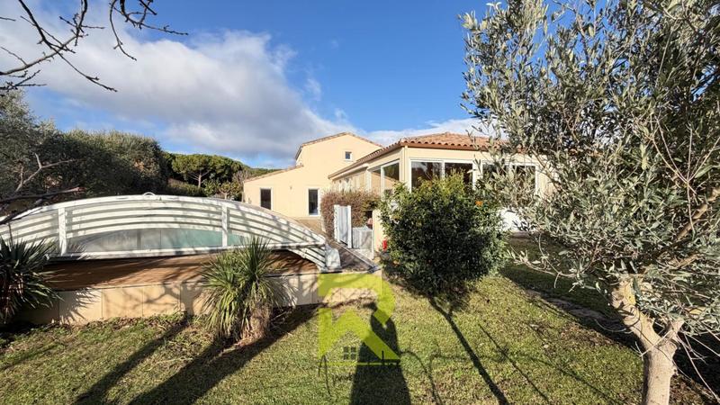 Villa - 220 m² - 7 pièces