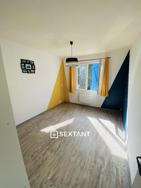 Maison - 81 m² - 5 pièces