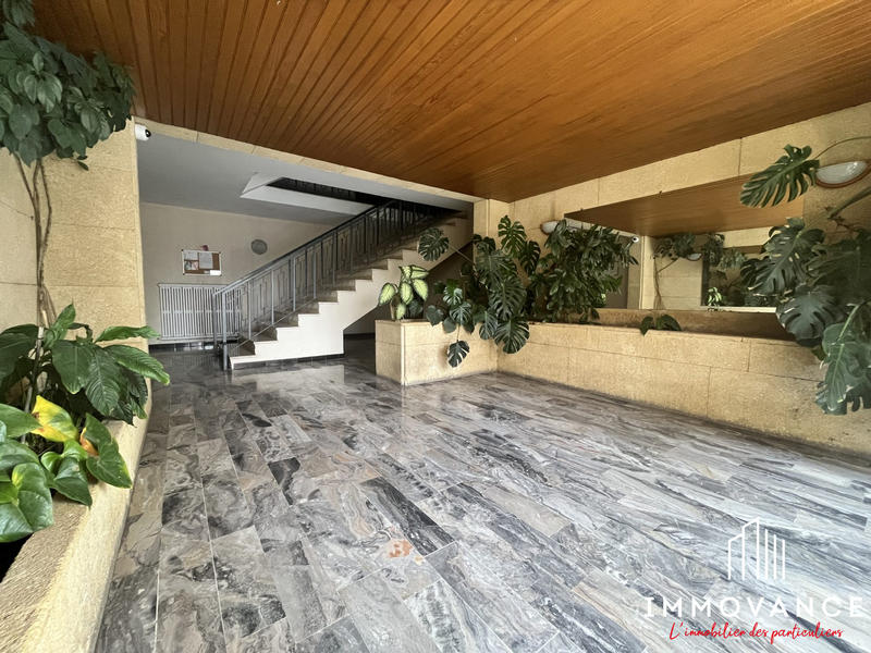 Appartement - 70 m² - 3 pièces