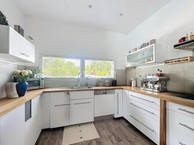 Maison - 165 m² - 5 pièces