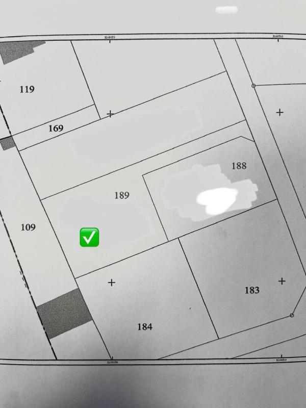 Terrain constructible - 898 m²