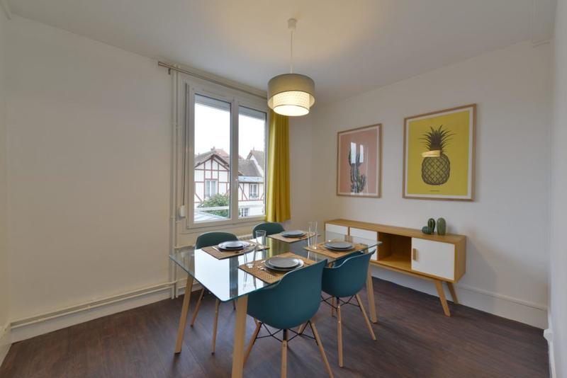 Chambre - 13 m² - 1 pièce