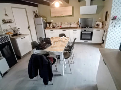 Maison ancienne - 85 m² - 3 pièces