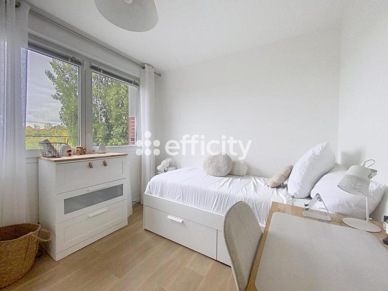 Appartement - 77 m² - 4 pièces