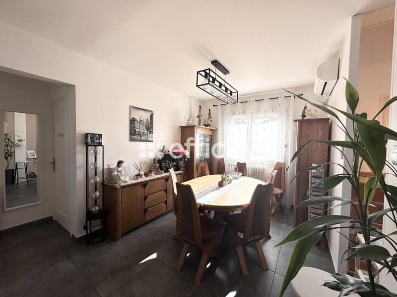 Maison - 135 m² - 7 pièces