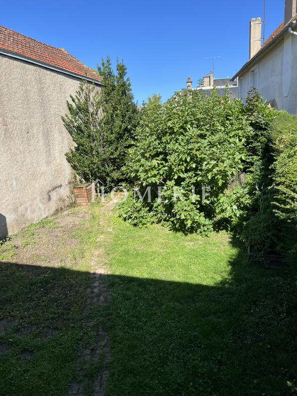 Maison - 193 m² - 8 pièces