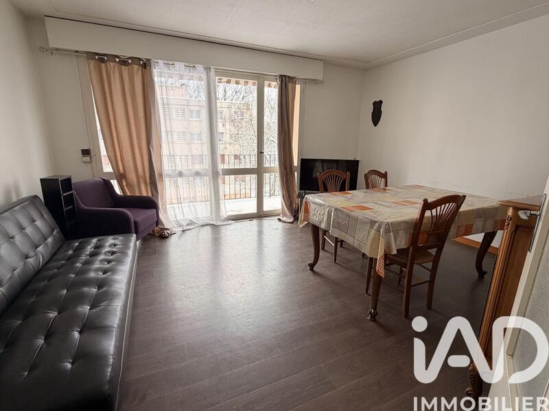 Appartement - 87 m² - 4 pièces