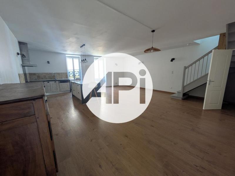 Appartement - 100 m² - 3 pièces