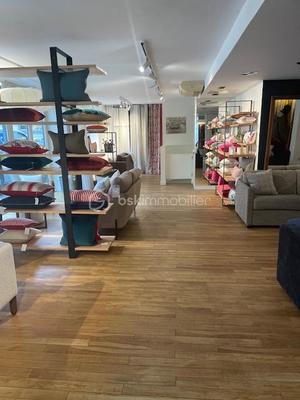 Local commercial - 55 m² - 1 pièce