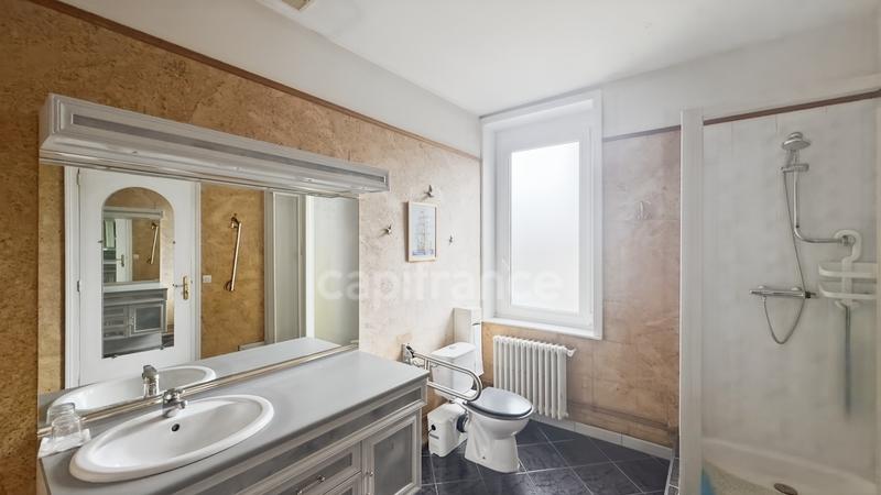 Maison de ville - 148 m² - 6 pièces