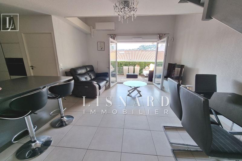 Appartement - 60 m² - 3 pièces