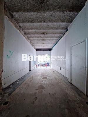 Local commercial - 2 000 m²