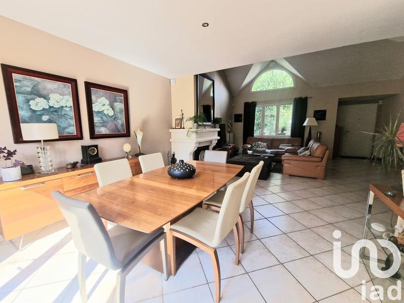 Maison - 191 m² - 6 pièces