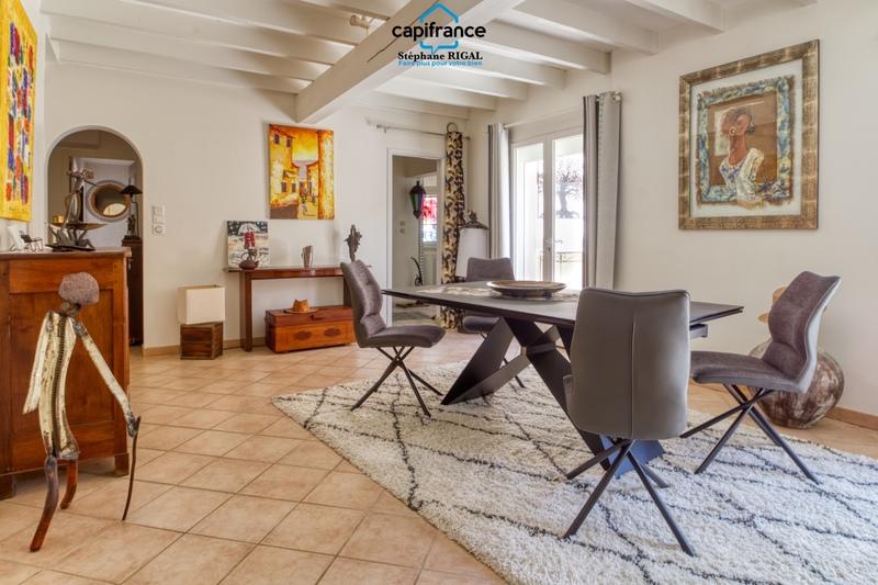 Propriété - 170 m² - 6 pièces