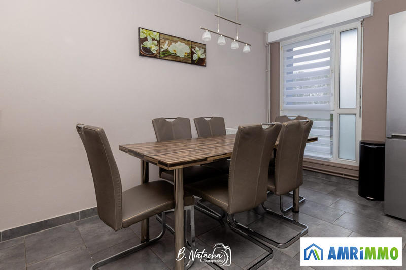 Maison - 100 m² - 5 pièces