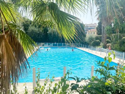 Appartement - 79 m² - 3 pièces