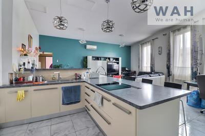 Immeuble - 336 m² - 11 pièces