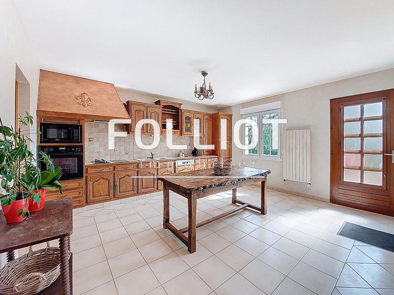 Maison - 136 m² - 5 pièces