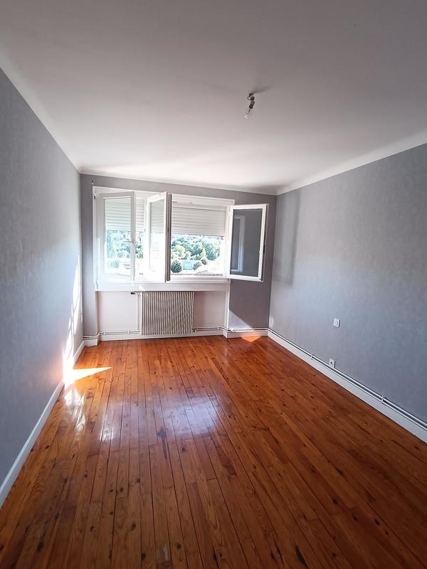 Appartement - 96 m² - 4 pièces