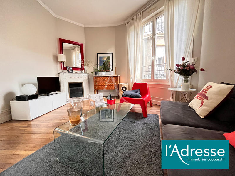 Appartement - 88 m² - 5 pièces