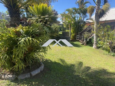 Maison traditionnelle - 148 m² - 5 pièces