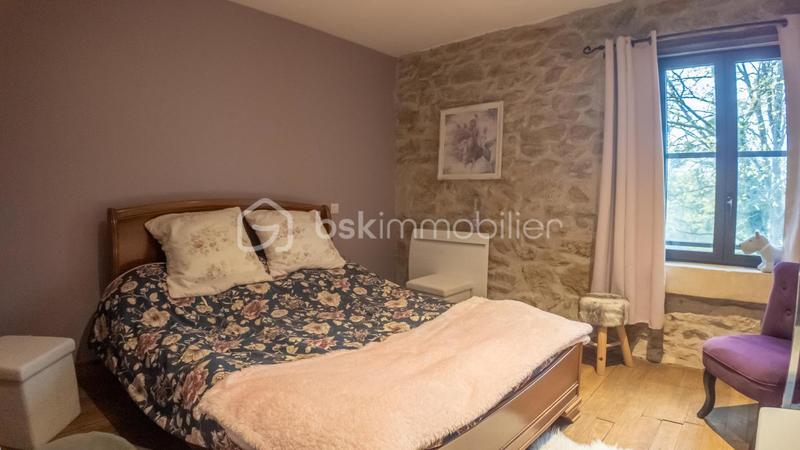 Maison - 98 m² - 4 pièces