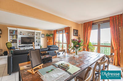 Appartement - 106 m² - 5 pièces