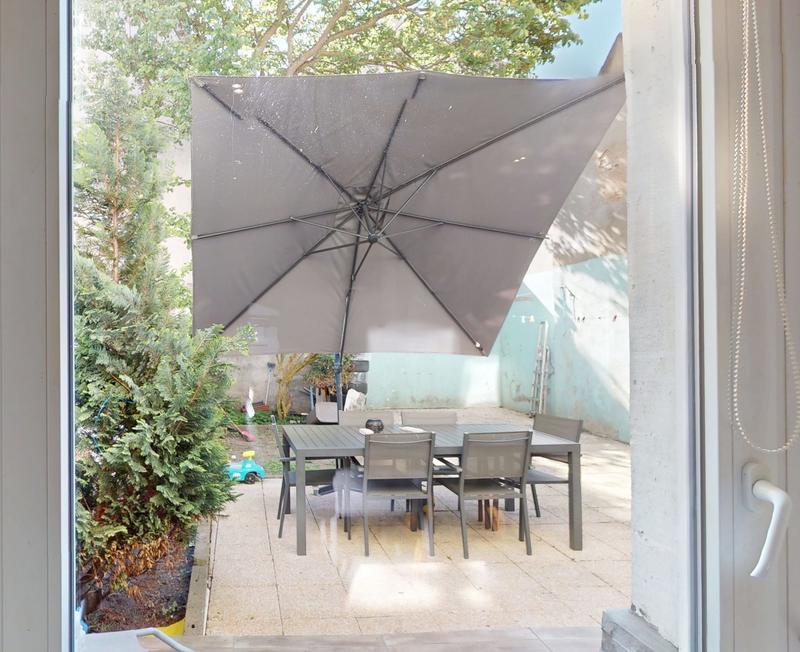 Maison - 150 m² - 8 pièces