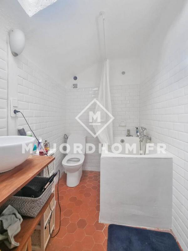 Studio - 38 m² - 1 pièce