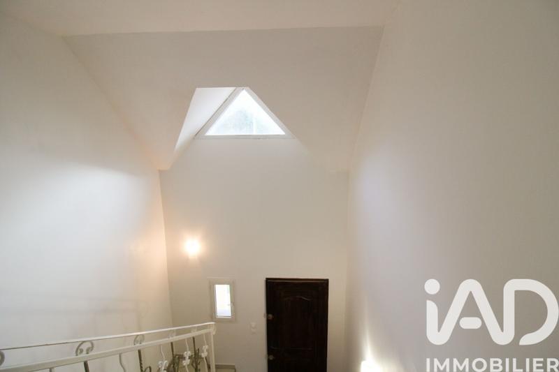 Maison - 189 m² - 8 pièces
