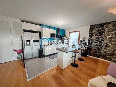 Appartement - 100 m² - 5 pièces