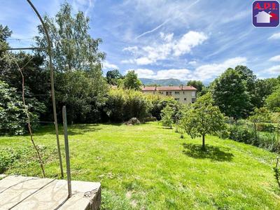 Maison - 140 m² - 8 pièces