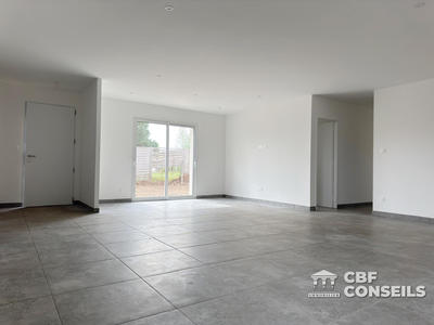 Maison - 101 m² - 4 pièces