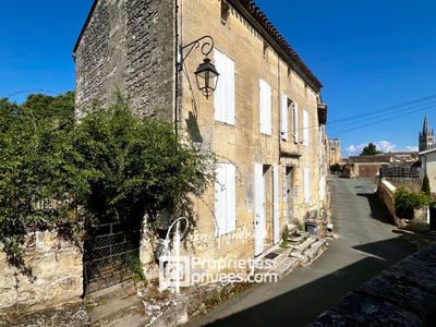 Maison - 93 m² - 4 pièces