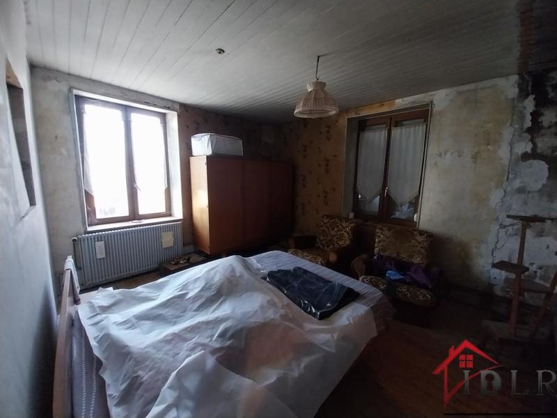 Maison - 97 m² - 6 pièces