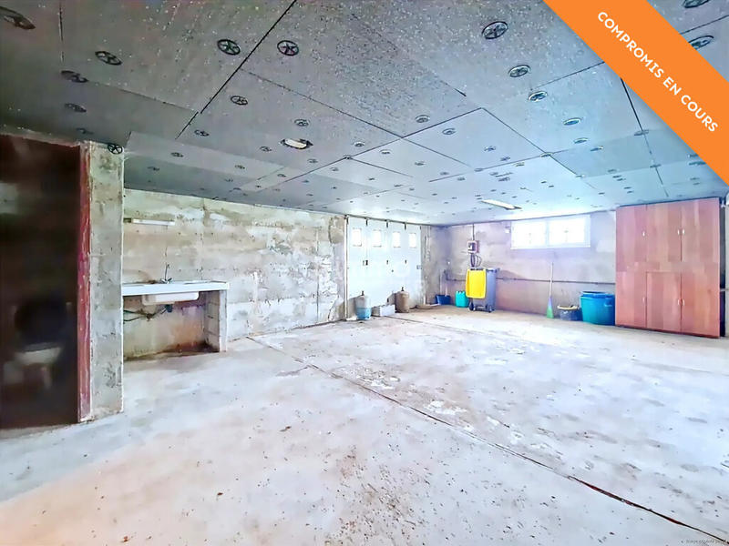 Maison - 165 m² - 8 pièces