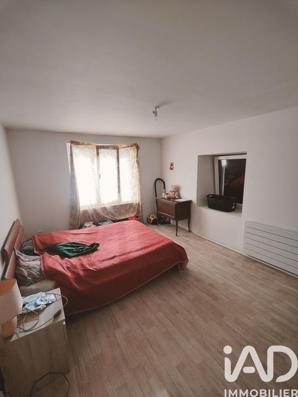 Maison - 95 m² - 4 pièces