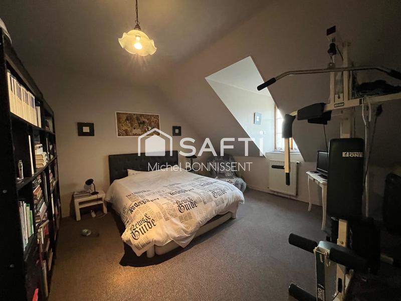 Maison - 345 m² - 11 pièces