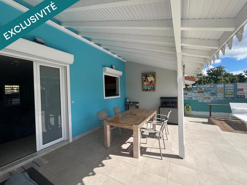 Maison - 94 m² - 5 pièces