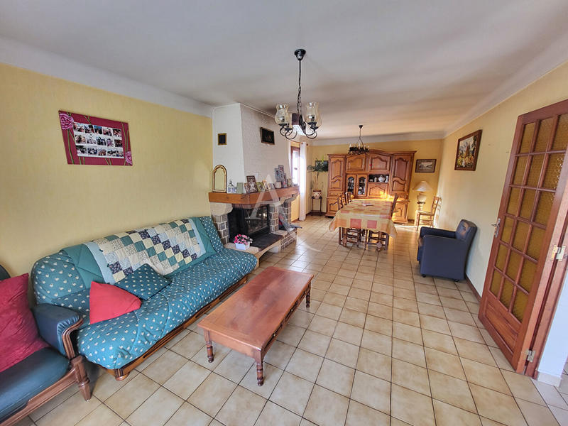 Maison - 85 m² - 5 pièces