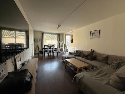 Appartement - 94 m² - 4 pièces