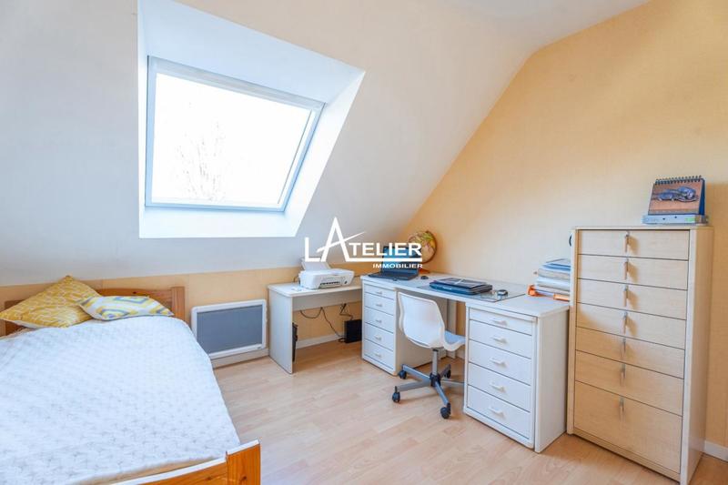 Propriété - 173 m² - 6 pièces