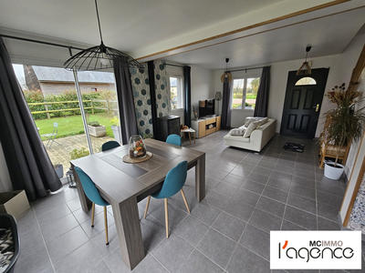 Maison traditionnelle - 94 m² - 5 pièces