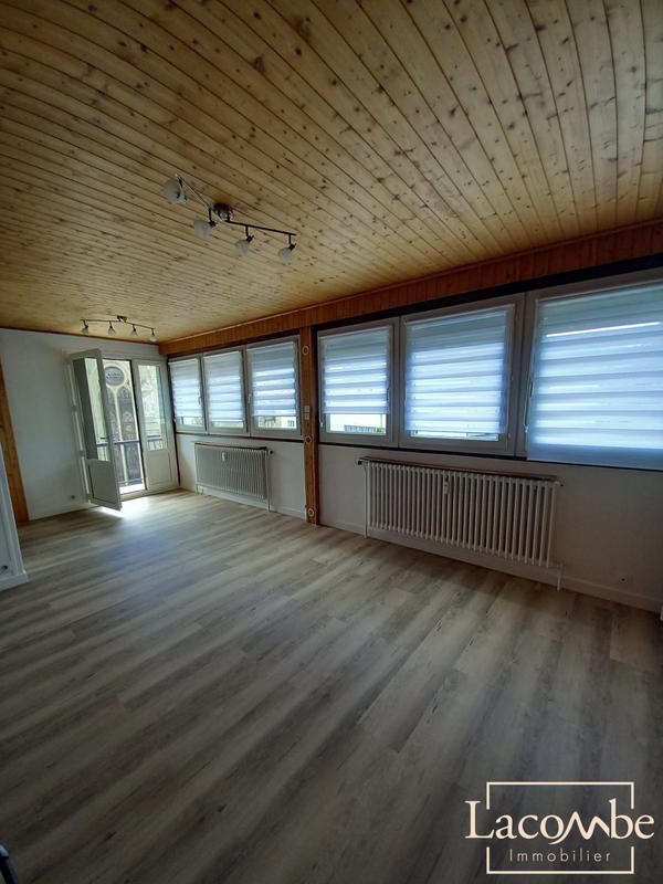 Appartement - 62 m² - 3 pièces