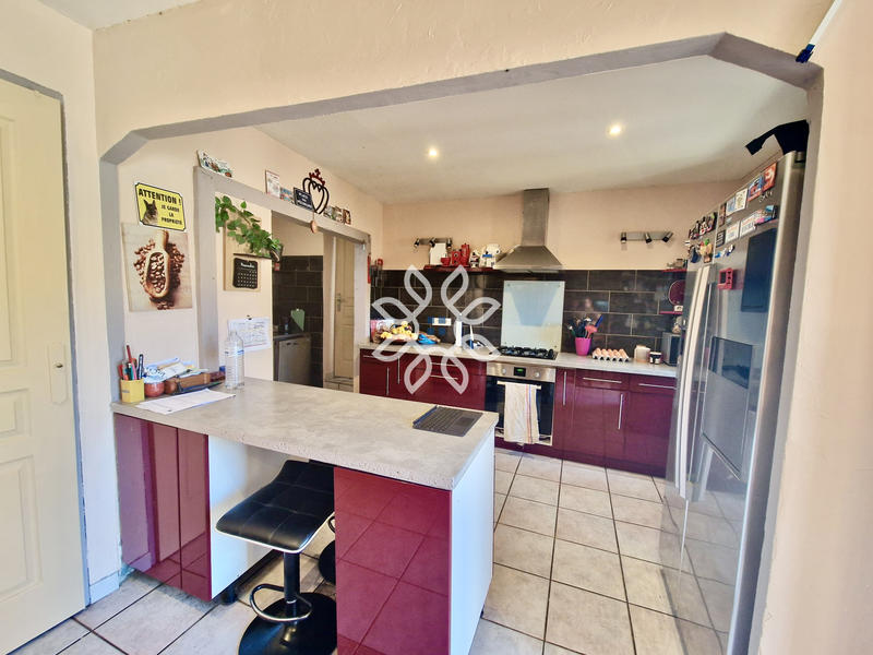 Maison - 100 m² - 5 pièces